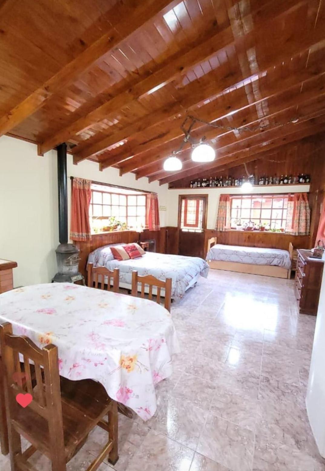 Cabanas Bosque Del Faldeo อูซัวยา ภายนอก รูปภาพ