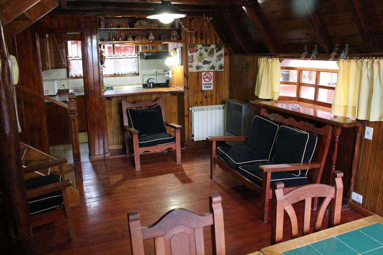 Cabanas Bosque Del Faldeo อูซัวยา ภายนอก รูปภาพ