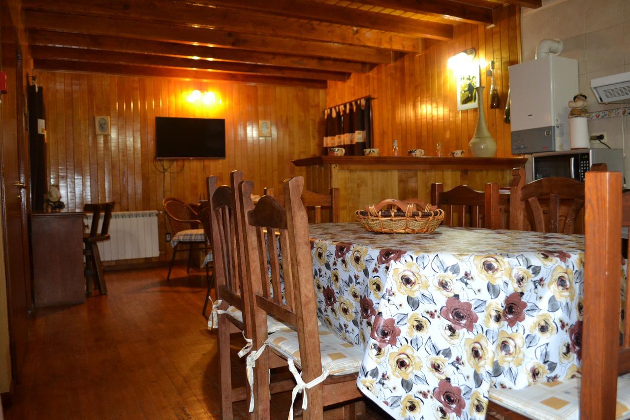Cabanas Bosque Del Faldeo อูซัวยา ภายนอก รูปภาพ