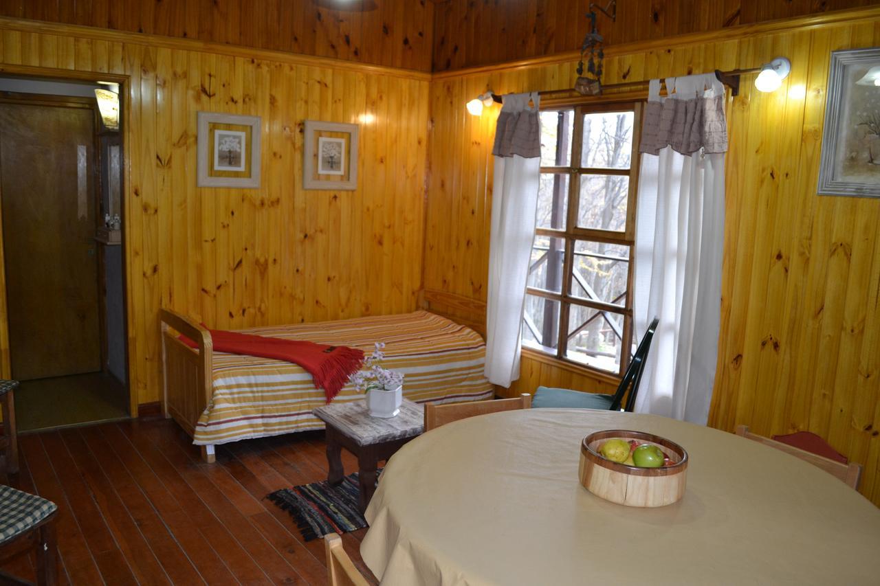 Cabanas Bosque Del Faldeo อูซัวยา ภายนอก รูปภาพ